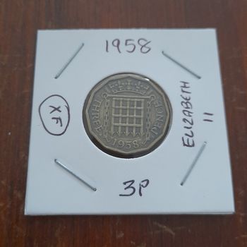 1958 Queen Elizabeth II Threepence Collectable Coin 